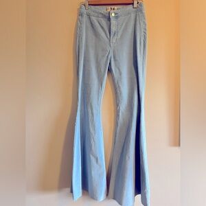 Free People Float On corduroy flare jeans size US 26